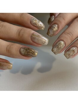 ヌア(nur.)/ブラウンnuance