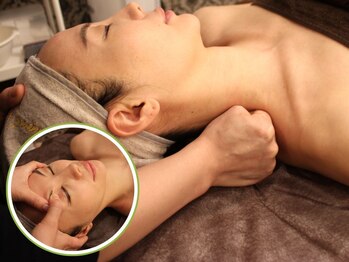 サロンモリ(Salon Mori)の写真/【季節の変わり目の疲労感を撃退☆】お悩み箇所No.1★肩こり&眼精疲労解消のデコルテ&ヘッドスパ付で爽快♪