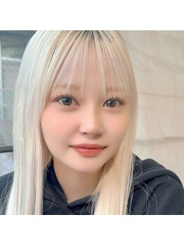 コマツアイラッシュ(komatsu eyelash)/カラーエクステ　束感まつ毛