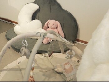 フォンビューティー(fon beauty)の写真/【キッズスペースあり】忙しいけどキレイでいたい♪お子様連れのママさんも大歓迎！自分史上最高の素肌に！