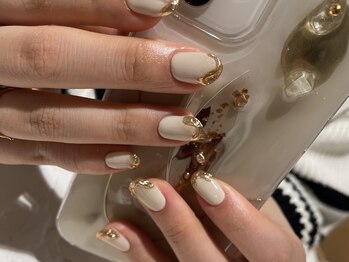 アンネ 梅田 GRACE店(ANNE)/ゴールドビジューネイル