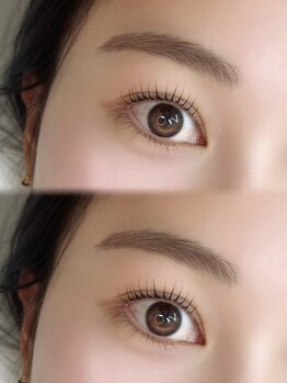 ホワイトアイ 神戸三宮駅前(WHITE EYE)/神戸三宮駅前店 パリジェンヌ