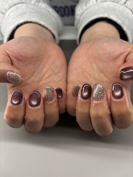 エイトドットネイル(8.nail)/