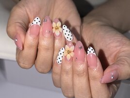 3Dフラワー＋ドットフレンチ
