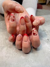 エム(em)/バレンタインネイル