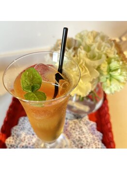 ここ から/スリランカ産の紅茶をご提供！