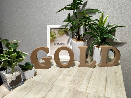 ゴールド(GOLD)の写真