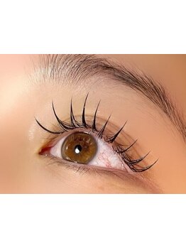 ボリュームのある目元にしたい