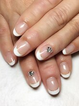 レディグリッター(Lady glitter)/ラメラインフレンチ