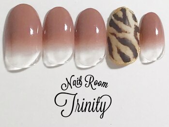 ネイルルーム トリニティ(Nail Room Trinity)/150種類以上選べるアート付