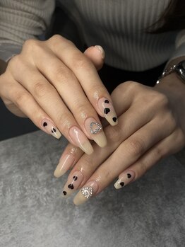 ベージュ×ハート