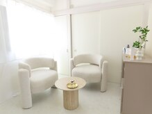 SEASON Tokyo JIYUGAOKA Eyelash & Brow salonの雰囲気(カウンセリングエリア。銀座で培ったカウンセリング力は好評です)