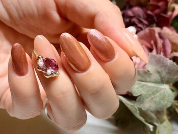 サロンドフォーエイチ(salon de 4H)/ベージュカラー気分は秋冬モード