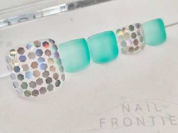 ネイルフロンティア 吉祥寺(NAIL FRONTIER)/キラキラホロネイル5480円～