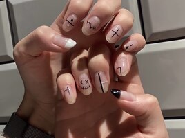 DOLL NAIL