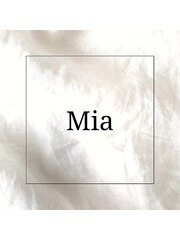 Mia (美容業歴10年)