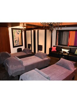 ラグジュアリーサロン・ホテルスパ