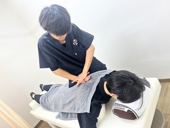 ほねキング 東松戸駅前整骨院の写真/低単価x高技術★ ほねキング東松戸駅前整骨院の整体でお悩み改善！