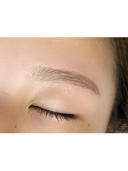 アイブロウメニューがあるサロン