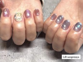 キラキラクリスマスネイル