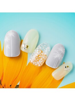 ラ カゼッタ(La casetta)/手描きマットパームツリーネイル