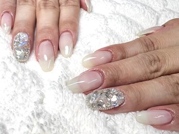 ラウレアネイル(laule'a nail)/埋め尽くしネイル