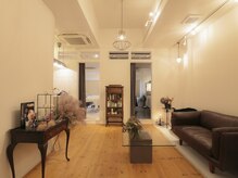 エイミス(AMIES)/フロア