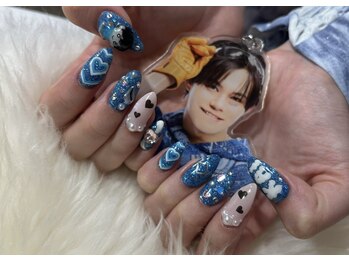 推しゴテゴテネイル