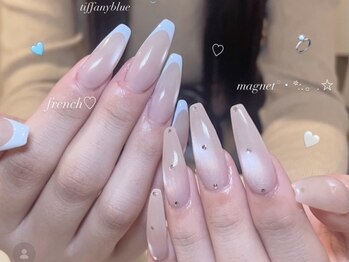 ルア(LUA)/マグネット×フレンチ