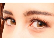 ハニービー(Honey B)/ボリューミーな目元♪