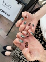 ヴェール(VERT)/レオパード×マグネットネイル