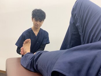 名倉堂鍼灸接骨院 天白区原駅前院/足関節面圧
