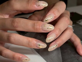 アース コアフュールボーテ 高岡店(EARTH coiffure beaute)/シンプルデザイン　¥7500