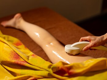 ウリウリ(ULI ULI)/しぼう溶解フェイシャル、ボディ