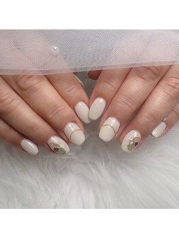 グリッター(Glitter)/8・9月ネイル