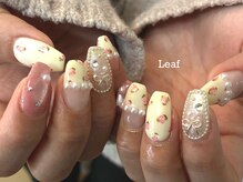 リーフ(Leaf)/小花柄ネイル
