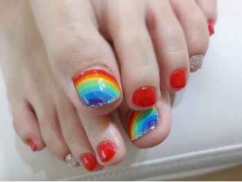 アミュリー ネイル アトリエ(Amury nail atelier)/レインボーフットネイル♪