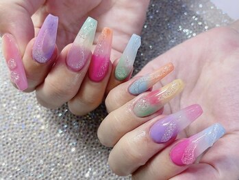 ティアラネイル(TIARA NAIL)/スカルプベース自由¥13000