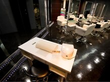 ヘアーサロングリーゼネイル (Hair salon Greeze)