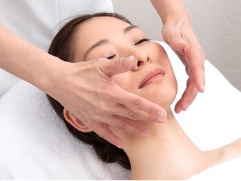 アールアンドビューティー(R&Beauty)/小顔メゾット