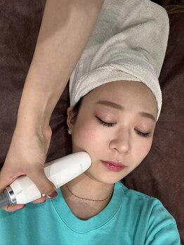 リブリブ(LIVLIV)/小顔ならLIVLIVへ【痩身】