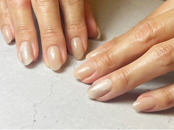 ネイルサロン ラリュエル(Laruelle)/シンプルニュアンス