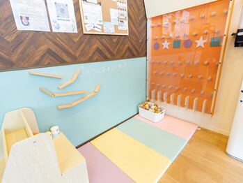 稲毛海岸オレンジ鍼灸整体院/キッズスペース