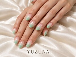 グリーンカラーグラデネイル