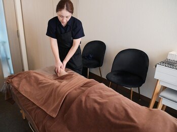 ポルボ(POR'BO)/腸もみの施術のひとつ…足首調整