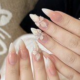バイムーンサロン(By Moon Salon)