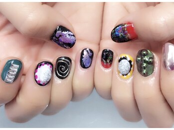 ミキュア(MICURE)/個性派デザイン