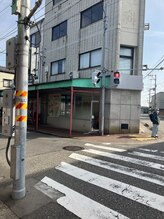 スプリング spring/駐車場までご案内（2）