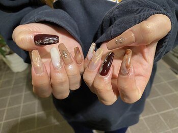 フォア ネイル(FOI NAIL)/