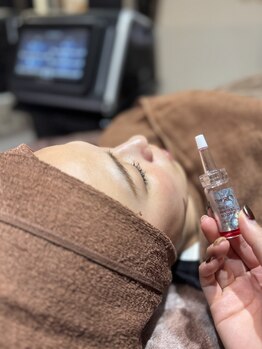 ディアーム 光明池店(Diarm)の写真/【年齢肌とボディに赤の一手】レッドショットは脂肪分解とお肌のハリ感の両方にアプローチ★